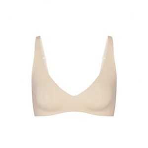 🆕 Skims Naked Plunge Bra